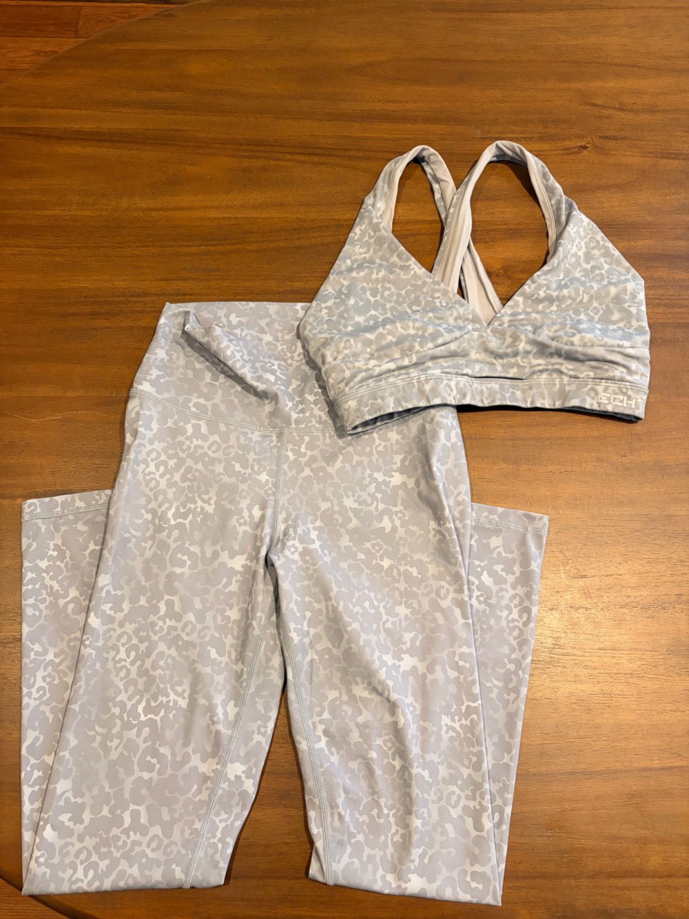 ECHT Light Gray Animal-Print Sports Bra and Leggings Set